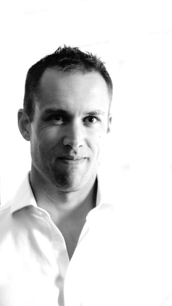 Headshot of Matthew Burkhardt